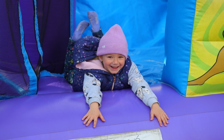 MOZD'ÚJVÁROS (2025) - fotó: 