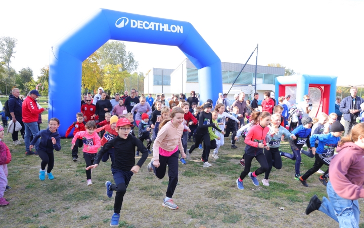 MOZD'ÚJVÁROS (2025) - fotó: 