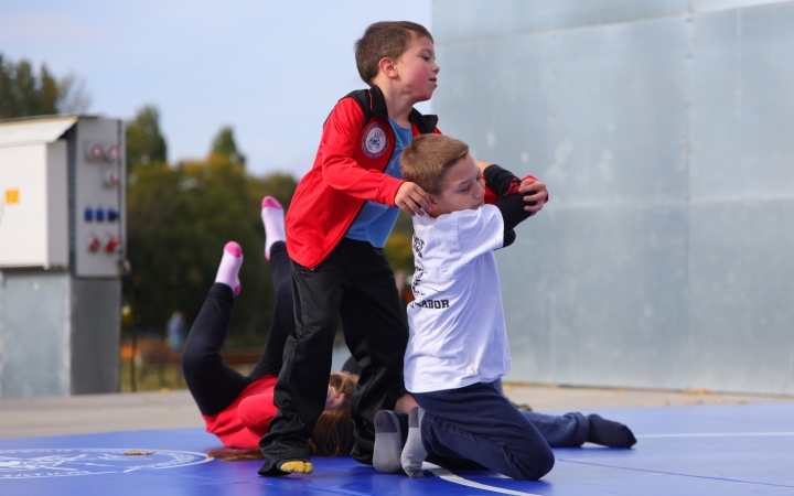 MOZD'ÚJVÁROS (2025) - fotó: 