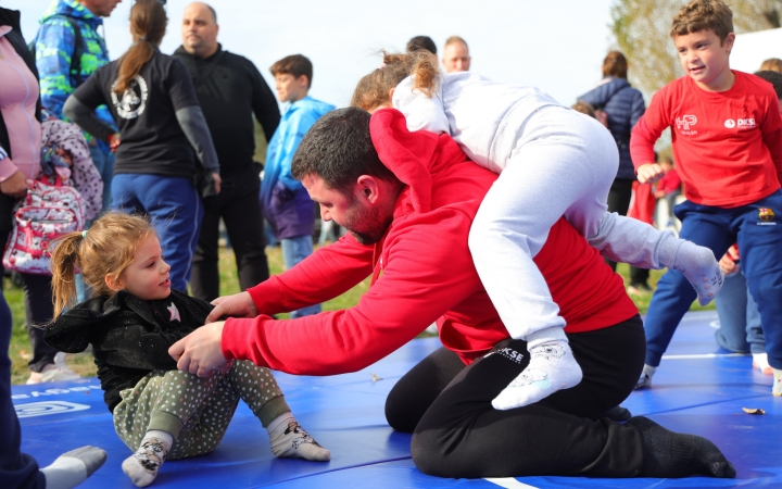 MOZD'ÚJVÁROS (2025) - fotó: 