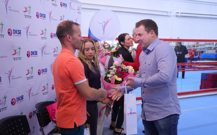 Tornászok köszöntése a világbajnokság után (2025) - fotó: 