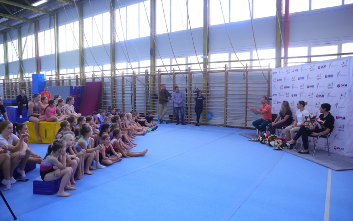 Tornászok köszöntése a világbajnokság után (2025) - fotó: 