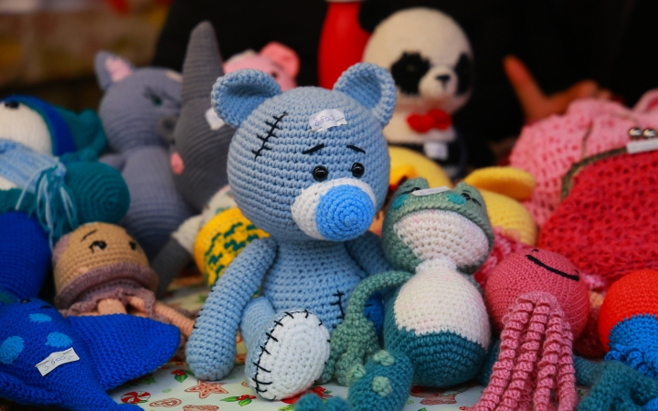 Ünnepi kínálat az évzáró ABolhapiacon - fotó: 