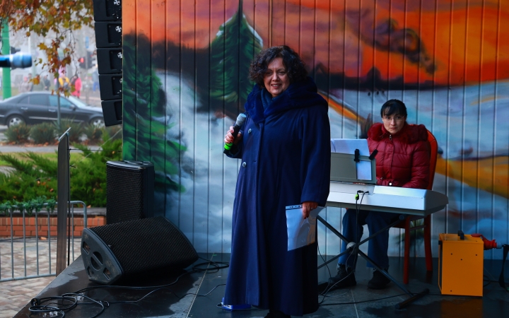 Az igazi Mikulás Dunaújvárosban - fotó: Az igazi Mikulás Dunaújvárosban - fotó: