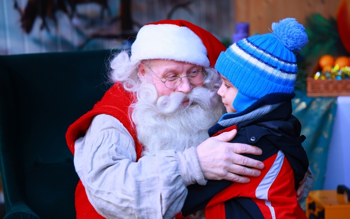Az igazi Mikulás Dunaújvárosban - fotó: Az igazi Mikulás Dunaújvárosban - fotó: