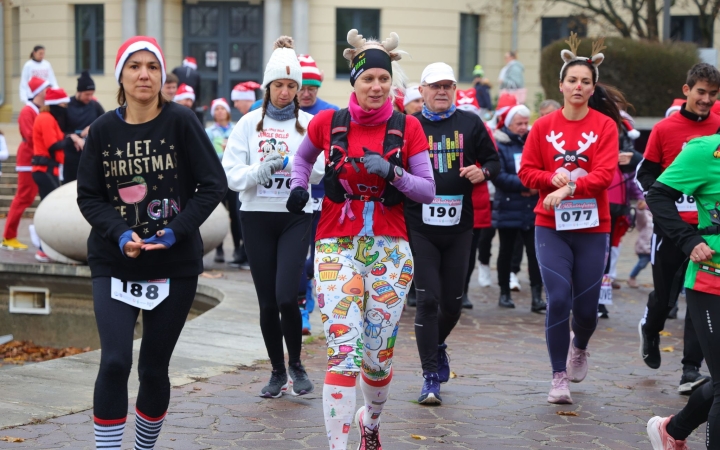 I. Családi Mikulásfutás - fotó: I. Családi Mikulásfutás - fotó: