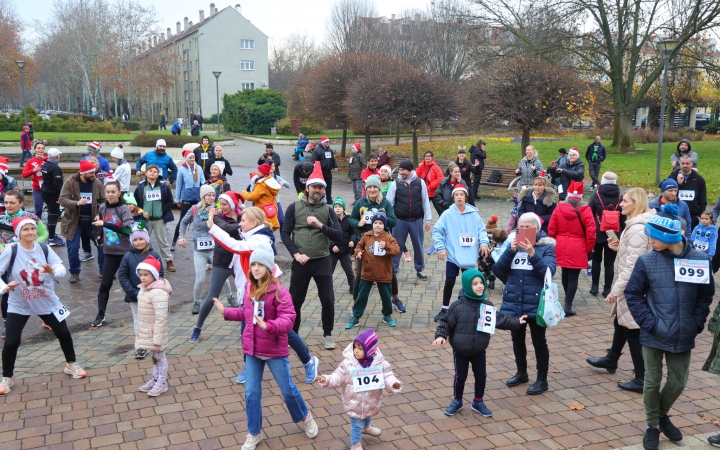 I. Családi Mikulásfutás - fotó: 