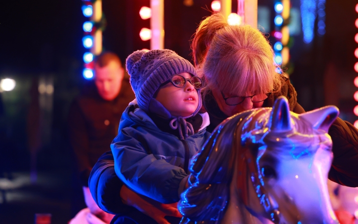 Az öröm rózsaszín gyertyája is fénylik (galéria) - fotó: 