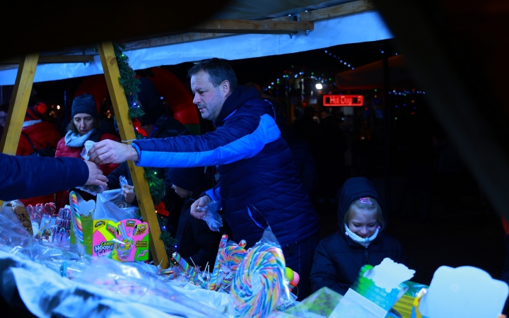 Az öröm rózsaszín gyertyája is fénylik (galéria) - fotó: 