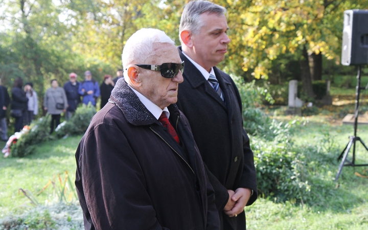 Az 1956-os forradalom hőseire emlékezve - fotó: Sándor Judit