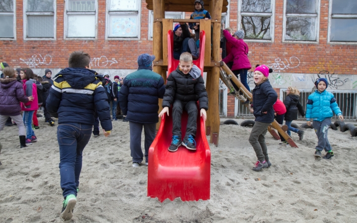 Játszótér a Petőfiben - fotó: Ónodi Zoltán