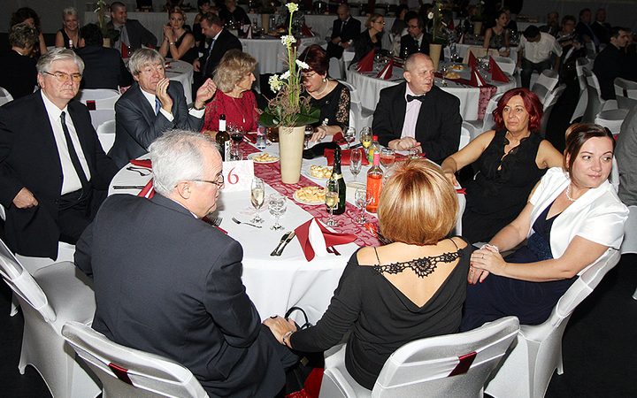 Kórházi bál a jótékonyság jegyében - fotó: Sándor Judit