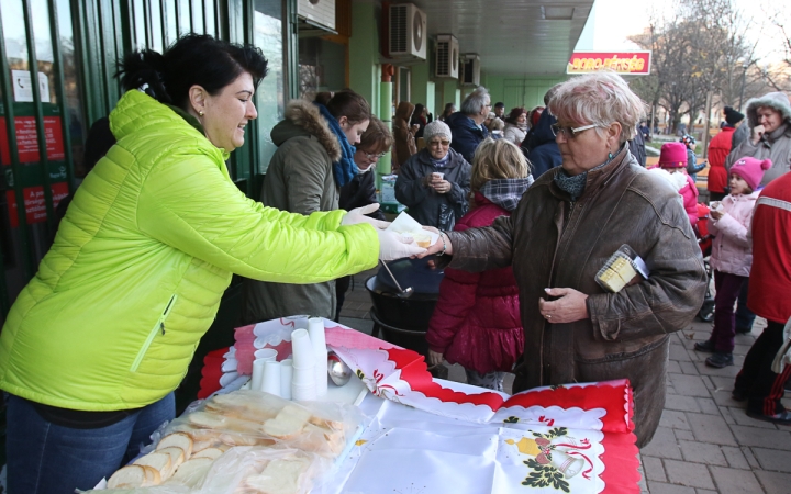 Advent első vasárnapja a Rómain - fotó: Ónodi Zoltán