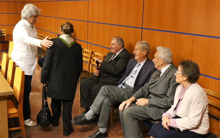 Arany, gyémánt és vas dilpomás orvosok köszöntése a kórházban - fotó: Ónodi Zoltán