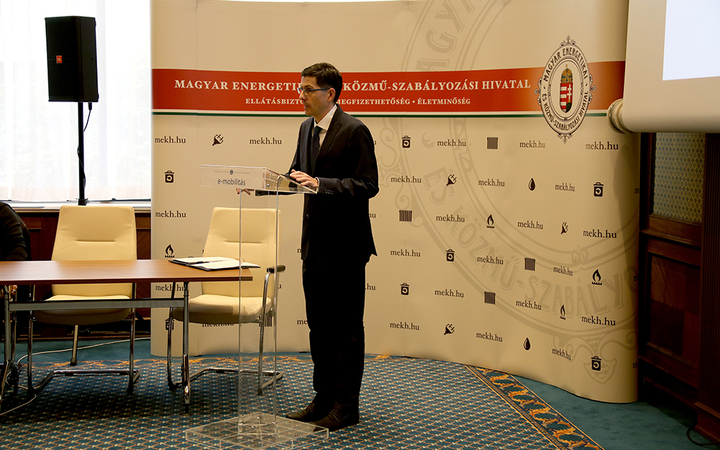 Konferencia az e-mobilitásról - fotó: 