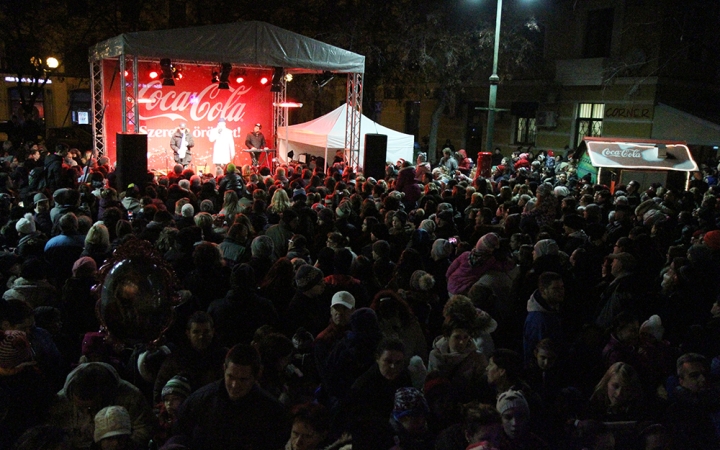 Coca-Cola Karácsonyi Karaván - Dunaújváros, 2015 - fotó: Sándor Judit