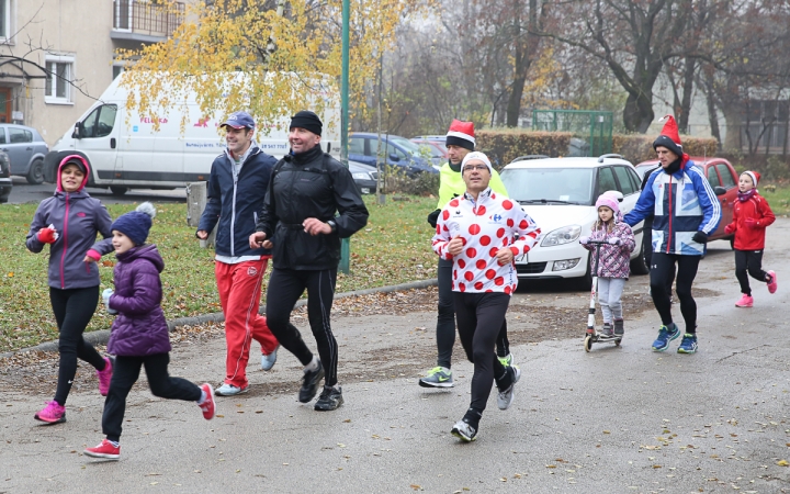 Mikulásfutás a Mentőszolgálatért - fotó: Ónodi Zoltán