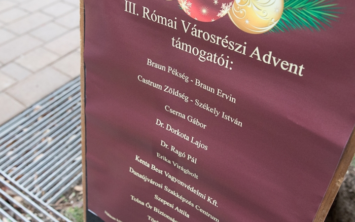 Aranyvasárnap - Advent és Ételosztás a Rómain - fotó: Ónodi Zoltán