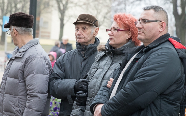 Aranyvasárnap - Advent és Ételosztás a Rómain - fotó: Ónodi Zoltán