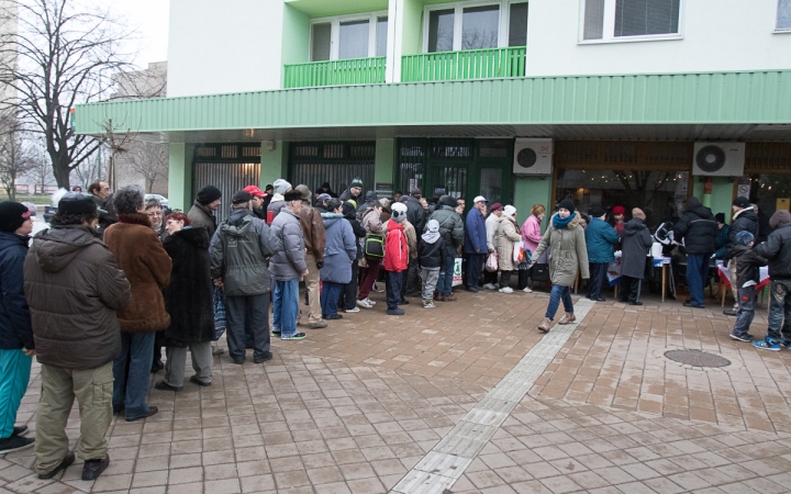Aranyvasárnap - Advent és Ételosztás a Rómain - fotó: Ónodi Zoltán