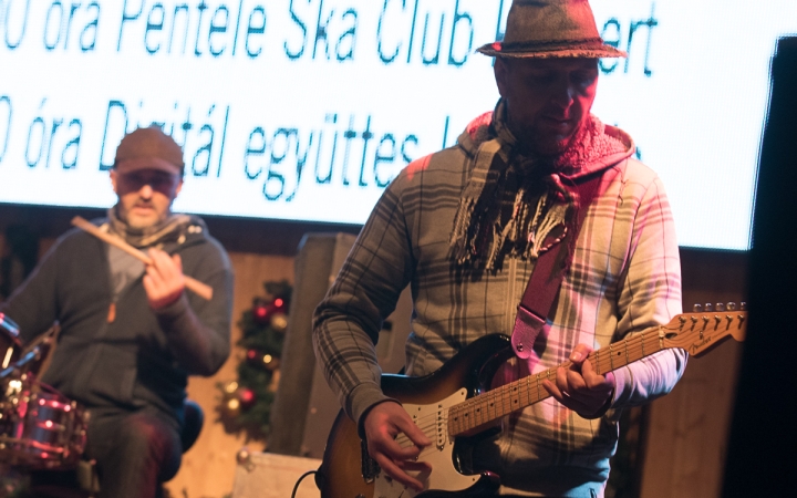 Főtéri Advent: Kelemen Angelika és a Fourtissimo - fotó: Ónodi Zoltán
