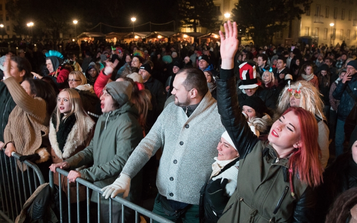 Szilveszter a Főtéren - fotó: Ónodi Zoltán