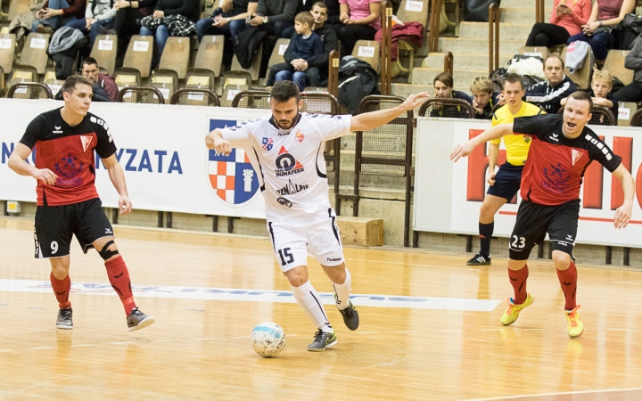 Futsal: Dunaferr DF Renalpin FC - MVFC - fotó: Ónodi Zoltán