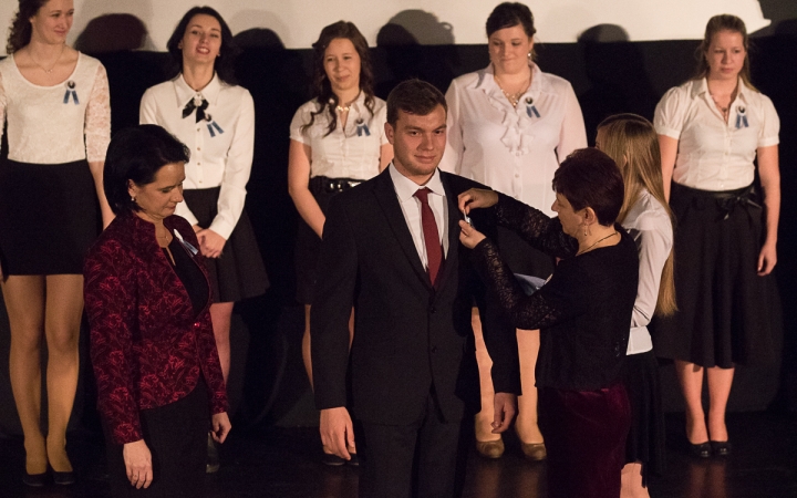 Szalagavató- Lorántffy Iskola - fotó: Ónodi Zoltán