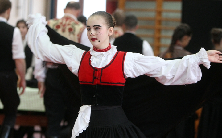 A csúnya lány - Táncos mesejáték - fotó: Sándor Judit