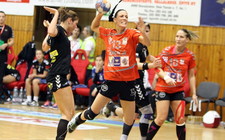 Kézilabda: DKKA – FKC 28-26 - fotó: Sándor Judit