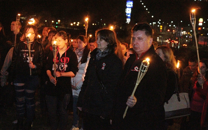 Rudasos fáklyás felvonulás - fotó: Sándor Judit