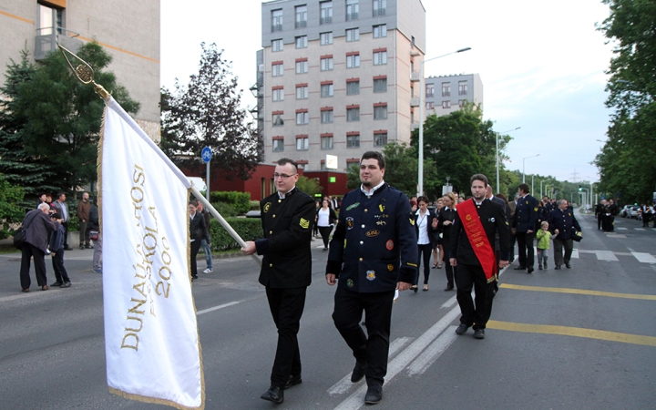 Elbúcsúztak az egyetemisták a várostól - A Szalamender képekben - fotó: Sándor Judit