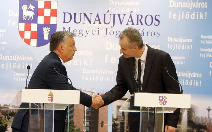 Miniszterelnöki látogatás Dunaújvárosban - fotó: 