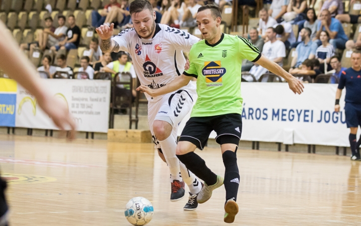Futsal: Dunaferr DF Renalpin - Haladás 5:1 - fotó: Ónodi Zoltán