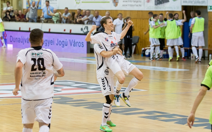 Futsal: Dunaferr DF Renalpin - Haladás 5:1 - fotó: Ónodi Zoltán