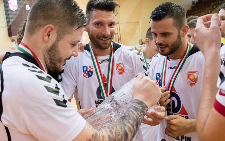 Futsal: Dunaferr DF Renalpin - Haladás 5:1 - fotó: Ónodi Zoltán