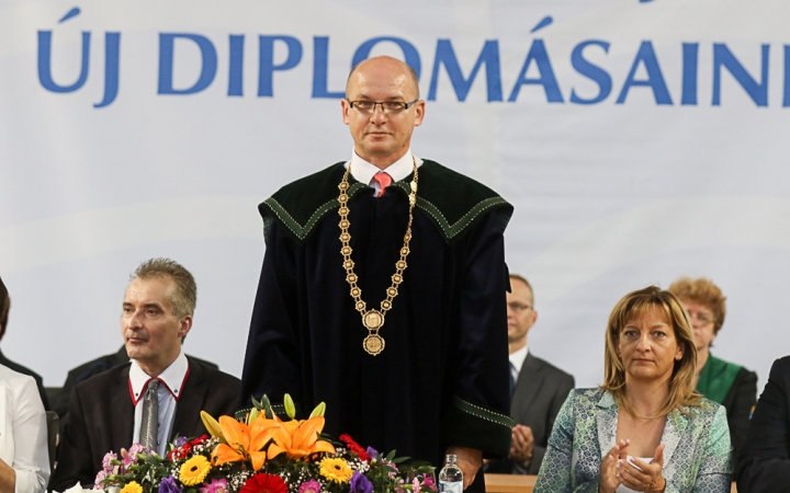 Diplomaosztó az Egyetemen 2016 - fotó: Ónodi Zoltán