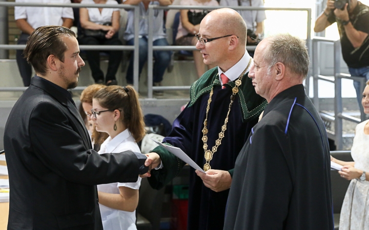 Diplomaosztó az Egyetemen 2016 - fotó: Ónodi Zoltán