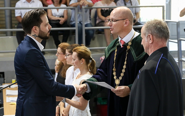 Diplomaosztó az Egyetemen 2016 - fotó: Ónodi Zoltán
