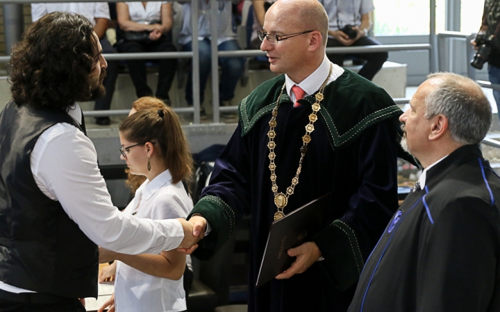 Diplomaosztó az Egyetemen 2016 - fotó: Ónodi Zoltán