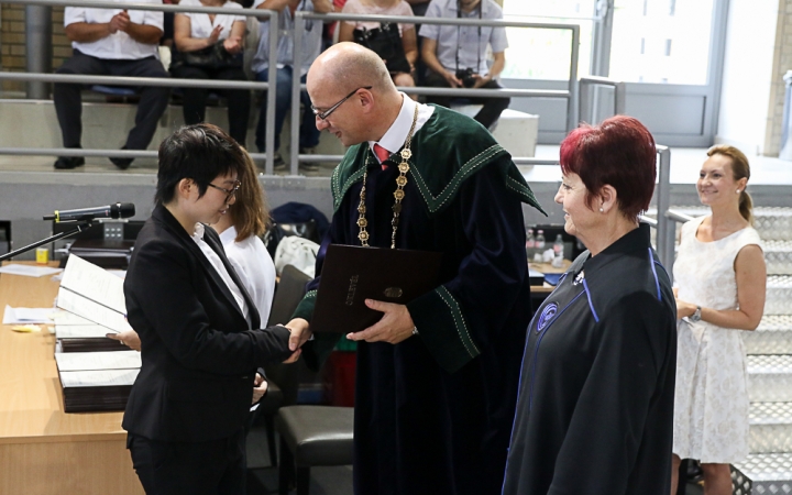 Diplomaosztó az Egyetemen 2016 - fotó: Ónodi Zoltán
