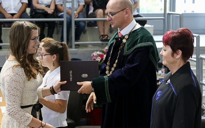 Diplomaosztó az Egyetemen 2016 - fotó: Ónodi Zoltán
