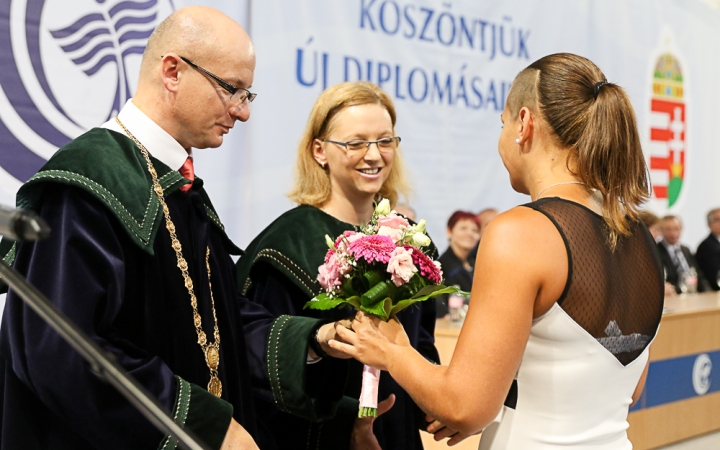 Diplomaosztó az Egyetemen 2016 - fotó: Ónodi Zoltán