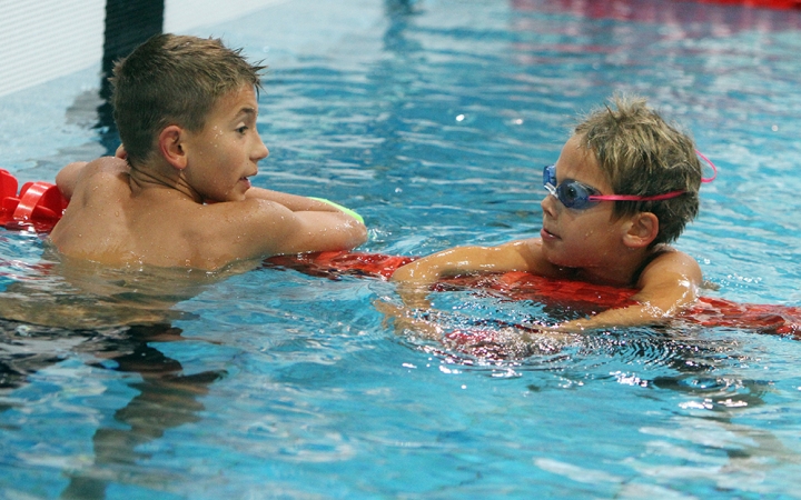 Régiós úszóverseny a Fabó Éva Sportuszodában - fotó: Sándor Judit