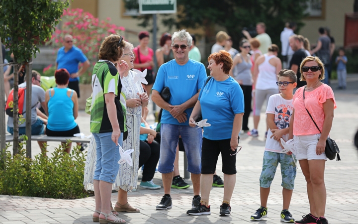 10.000 lépés érted és értük! - Jótékonysági séta - fotó: Ónodi Zoltán