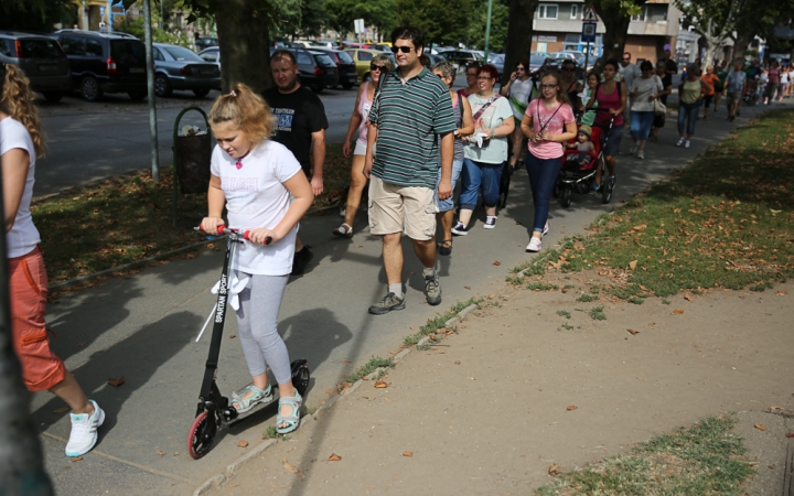10.000 lépés érted és értük! - Jótékonysági séta - fotó: Ónodi Zoltán