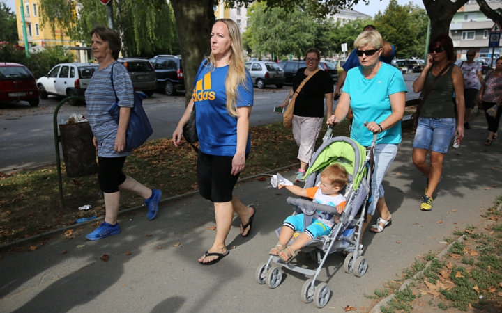 10.000 lépés érted és értük! - Jótékonysági séta - fotó: Ónodi Zoltán