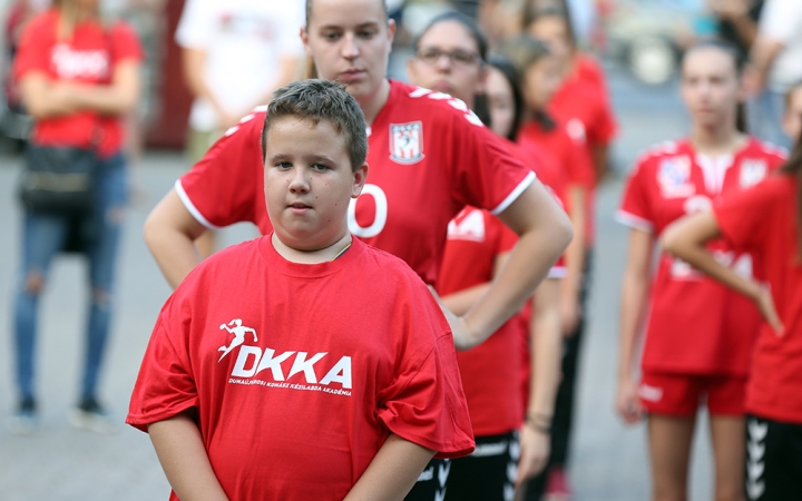 DKKA flashmob a mozi előtt - fotó: Sándor Judit