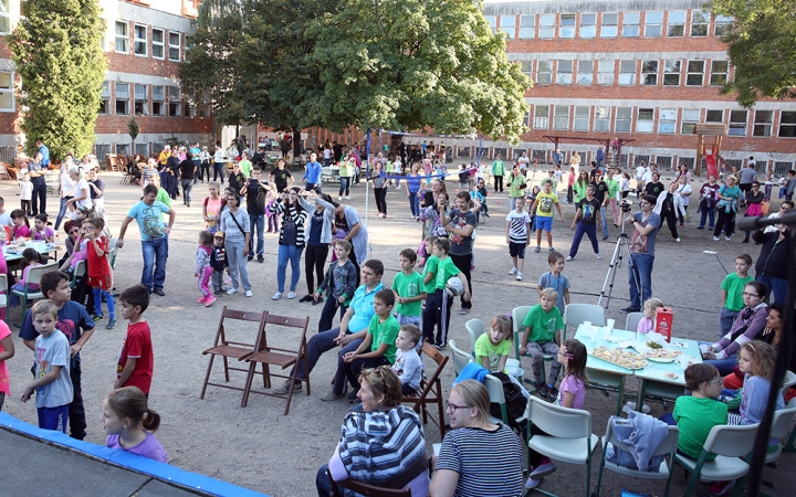 Sportos családi délután a Petőfiben