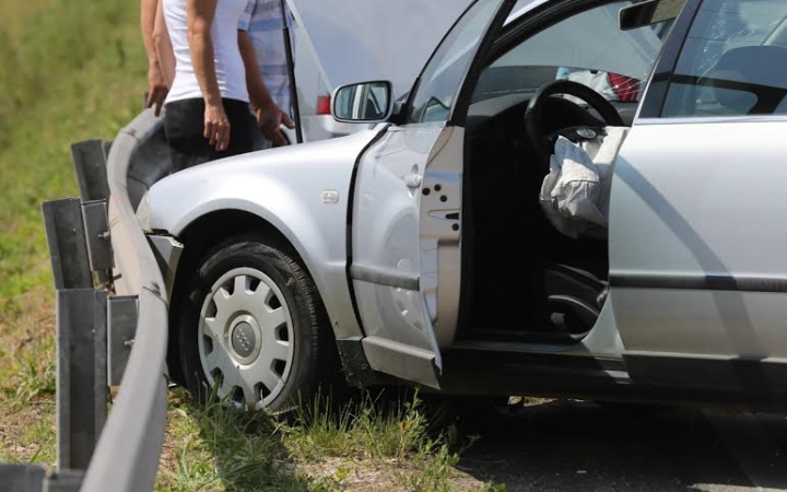 Fekete hétvége az utakon